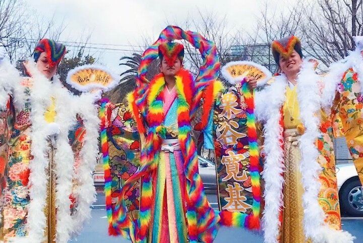 【写真・画像】ド派手衣装で世間を騒がせた福岡のヤンキー新成人たちの“成人式後の意外すぎる行動”「イオンモールで…」 1枚目