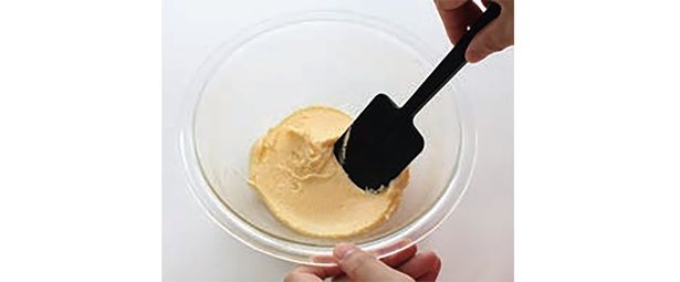 ダマがなくなるまで混ぜる （C）きゅうり／KADOKAWA