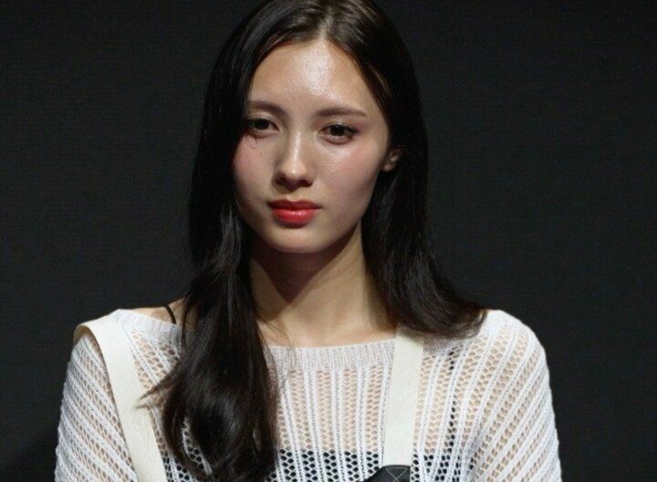 妹は有名モデル！美人姉「ナチュラルな顔立ちがとても魅力的」