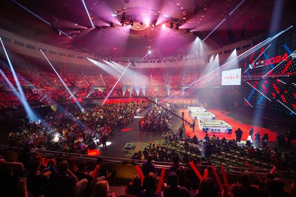 中高生チーム「Big Dippers」が国内ロボット競技大会で3冠達成！世界大会出場決定