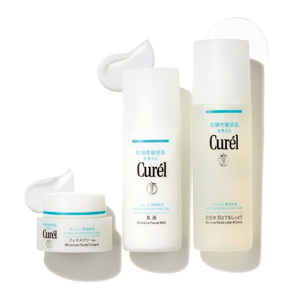 【左】潤浸保湿 フェイスクリーム 【中】潤浸保湿 乳液 【右】潤浸保湿 化粧水