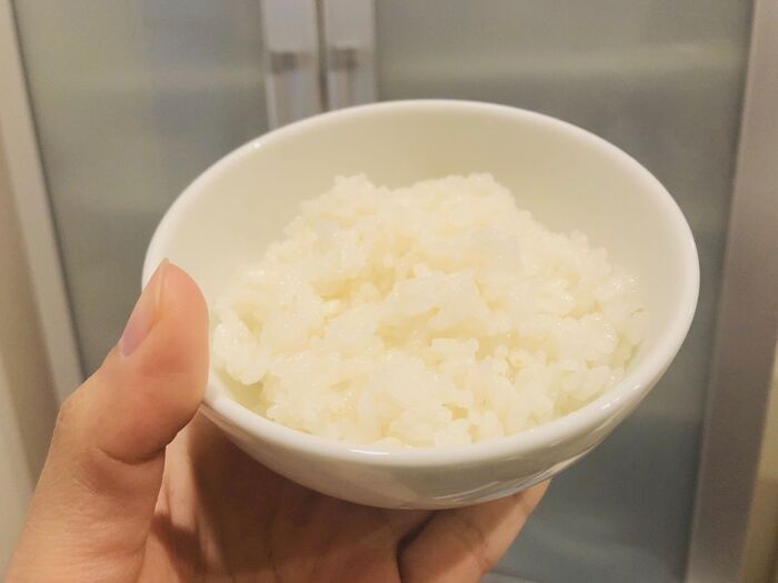 炊き上がった『ごはん』すぐ混ぜる？混ぜない？どっちが正解か調べてみた。