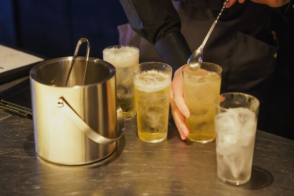 【東京都港区】『人類の健康寿命の延伸』を食で体現するDINING ＆ BAR「離 – HANARE」がOPEN！