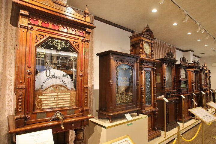 オルゴールを聞きながらカフェタイムも♪歴史と技術が生み出す音色に癒される「ニデックオルゴール記念館すわのね」
