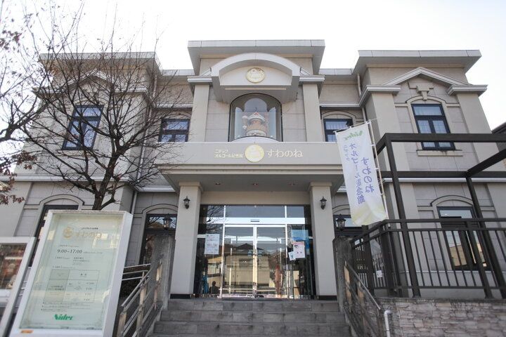 オルゴールを聞きながらカフェタイムも♪歴史と技術が生み出す音色に癒される「ニデックオルゴール記念館すわのね」