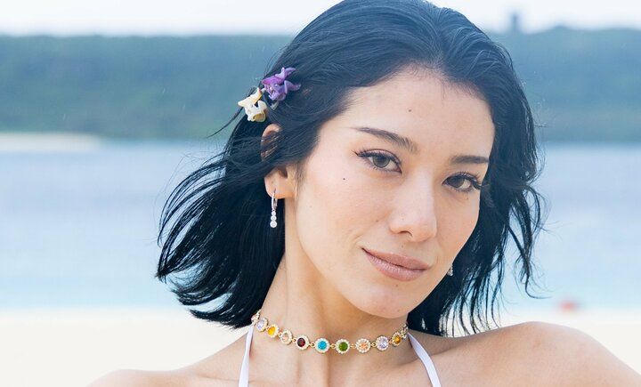 【写真・画像】「店で営業後に女と…」28歳セクシー美女、飲食店経営者の元カレのに衝撃の裏切り 1枚目