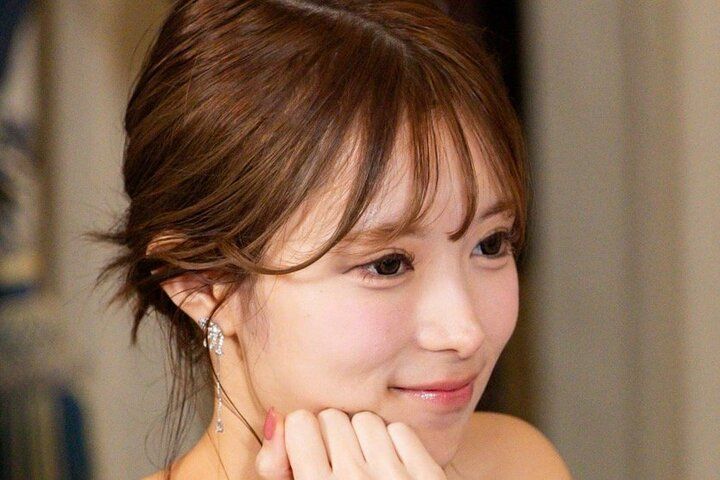 【写真・画像】「ルール破っちゃおうかな」“ウォニョン体型”23歳モデル、寝起きの無防備すっぴん姿で掟破りの小悪魔発言 1枚目