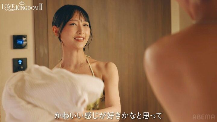 【写真・画像】お風呂で密着し理性狂わせるキス…9頭身レースクイーン、上目遣いで「ドキドキしてる」「好き」 3枚目