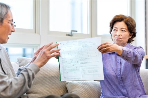 熟年離婚の原因とは？