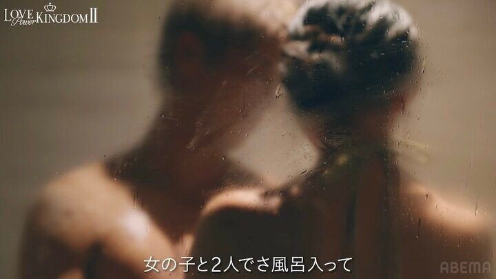 【写真・画像】“9頭身”元社長秘書、“禁断の関係”な相手に密室マッサージ＆シャワーで濃厚キス「あんなの味わったことない」 4枚目