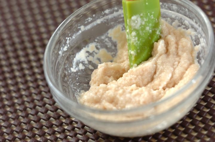 大根と油揚げの白みそ汁の作り方1