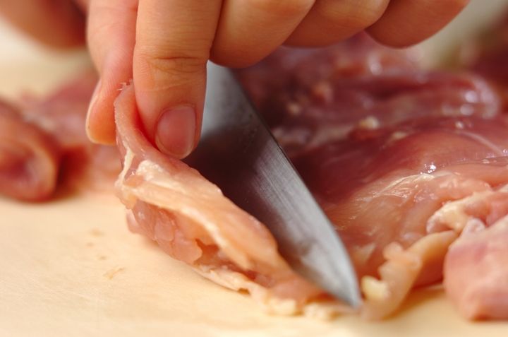 鶏肉のマヨソースソテーの下準備1