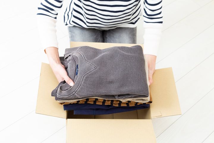 ①不要な服を回収してくれる