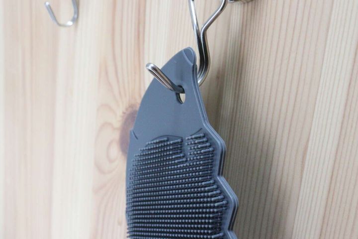 シリコーンキッチンブラシ（ハリネズミ、モノトーン） フック穴