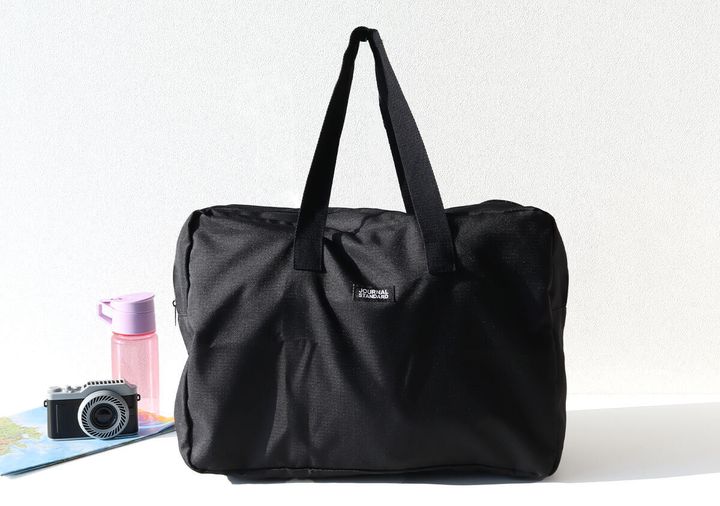 宝島社雑誌付録InRed4月号のジャーナル スタンダードのキャリーケースに装着できる！大型ボストンバッグ1