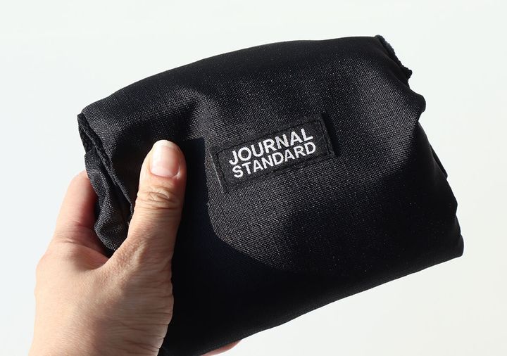 宝島社雑誌付録InRed4月号のジャーナル スタンダードのキャリーケースに装着できる！大型ボストンバッグ7