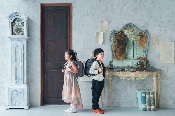 【東京都新宿区】北村写真スタジオ by MERCIで、アンティークトランクの春セットを備えた撮影会開催！