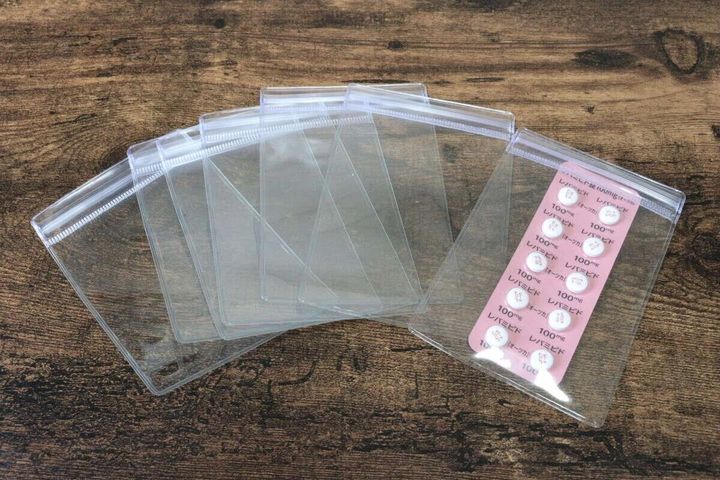 ダイソー マルチジップポーチ（7枚）