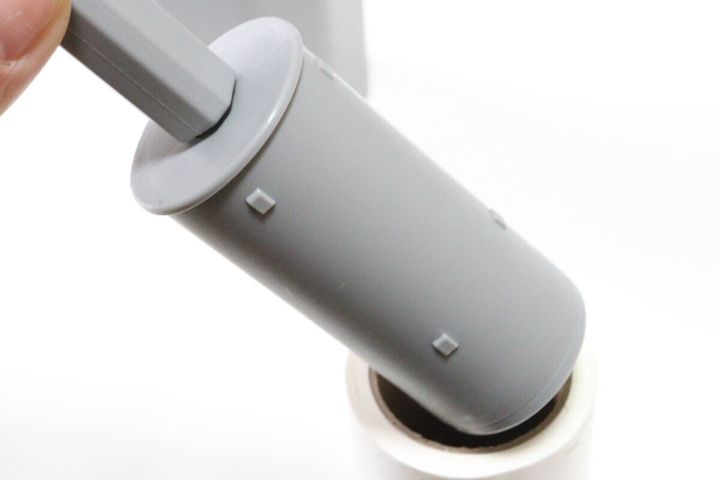 粘着テープクリーナー（90周紙付） テープ装着