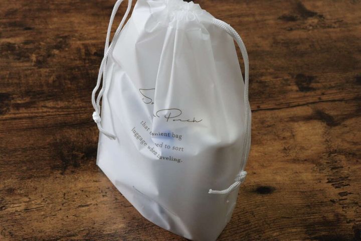 トラベルビニール巾着ポーチセット（fun trip） 使用例