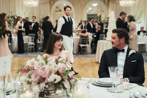 婚活のプロであるルーシーは、結婚相手として完璧な男性ハリーに出会う Copyright 2025 [c] Adore Rights LLC. All Rights Reserved