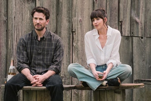 現代のニューヨークを舞台に、元彼と完璧な男性の間で揺れる女性の姿を描く Copyright 2025 [c] Adore Rights LLC. All Rights Reserved