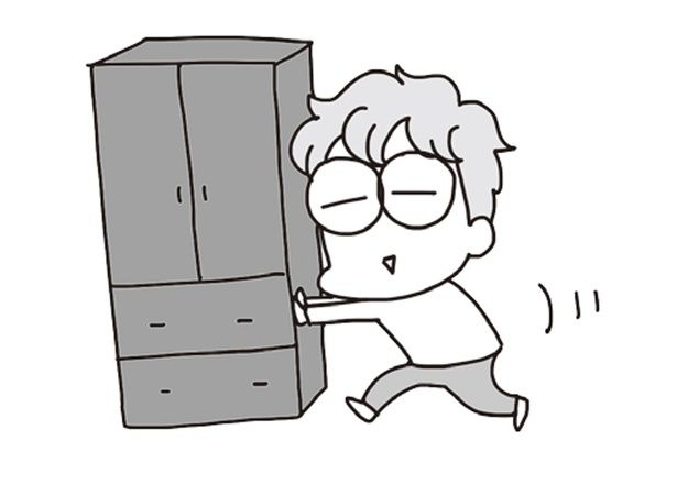 家具の配置で安全性が変わる （C）アベナオミ／KADOKAWA