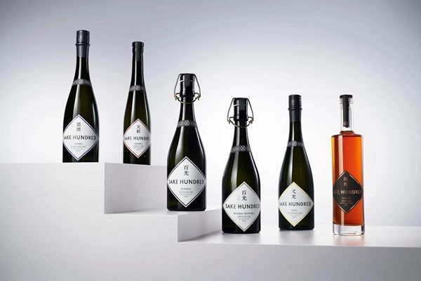 【東京都中央区】桜をイメージした空間で日本酒をテイスティング。「SAKE HUNDRED」がポップアップ開催