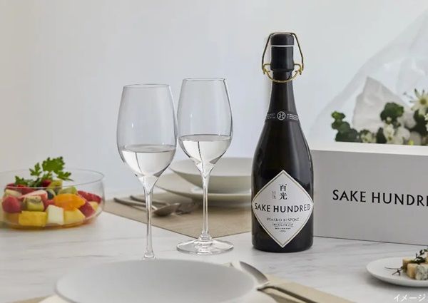 【東京都中央区】桜をイメージした空間で日本酒をテイスティング。「SAKE HUNDRED」がポップアップ開催