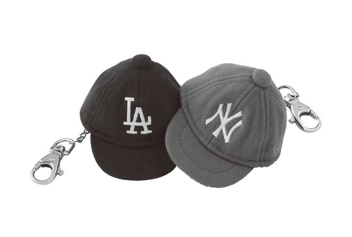 手のひらサイズのキャップ、バッグにぶら下げたい！