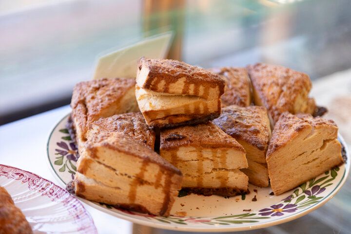 フランスの片田舎にあるような伊豆の隠れ家カフェ＆パティスリーで、とっておきのスイーツや料理を♪