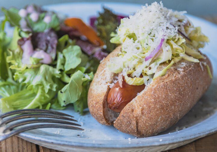 フランスの片田舎にあるような伊豆の隠れ家カフェ＆パティスリーで、とっておきのスイーツや料理を♪