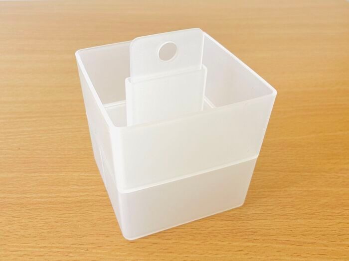 【セリア】『2段式』収納で冷蔵庫がスッキリ♪「無駄な空間がなくなった」「仕分けもばっちり」