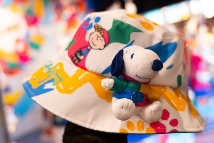 「バケットハット」4700円