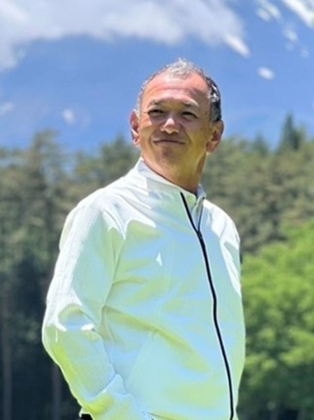 プロゴルファー、ゴルフ解説者のタケ小山さん