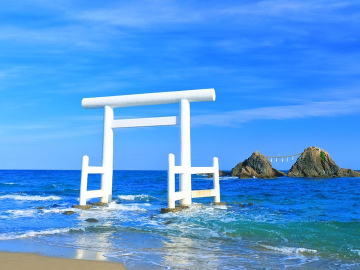 九州・沖縄地方居住者に聞いた、「この春、ドライブで行きたい場所」ランキング！ 2位「糸島」を抑えた1位は？