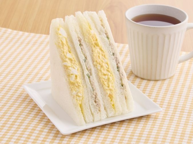 ミニストップ ツナたまごサンド 増量