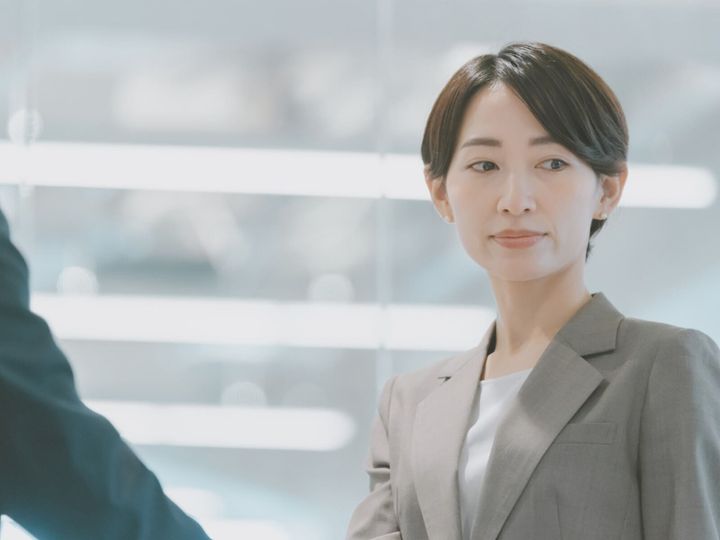 転職やキャリアに関する悩みや疑問に、ひとつ上を目指す人の転職サイト『女の転職type』編集長の小林佳代子が回答します。今回は「時短ハラスメント」について。