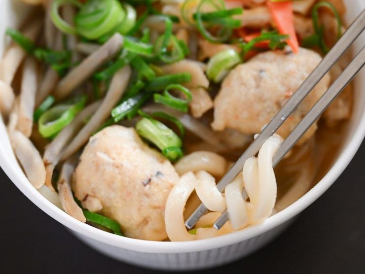 レンチンだけ！お店レベルのうどんを自宅で堪能しよう