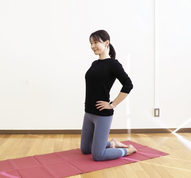 もも裏ストレッチ