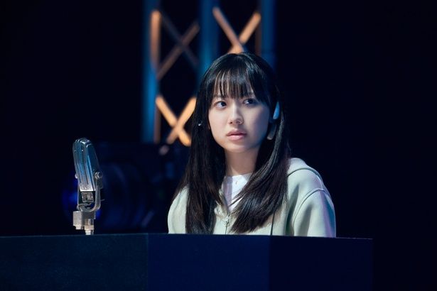 【写真を見る】芦田愛菜が予選を一位で通過した天才少女に！ [c]2026 Amazon Content Services LLC or its Affiliates.