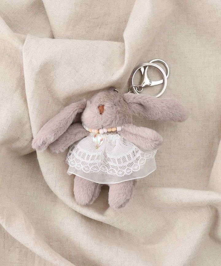 画像1: 出典：3COINS