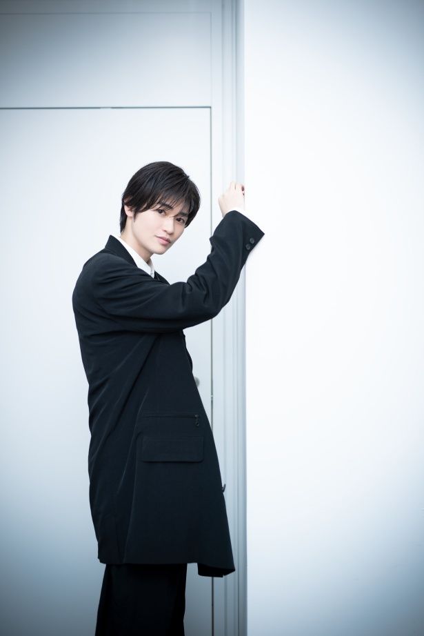 【写真】西垣匠のさわやかな撮り下ろしカット(全10枚) 撮影＝小嶋淑子