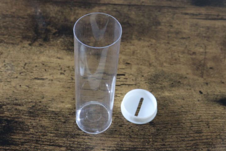 セリアの100円玉貯金＆キャリングケースは蓋を外して中身を取り出せる