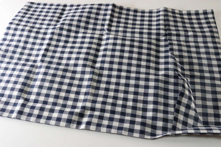 枕カバー（インド綿混、ギンガムチェック） サイズ感