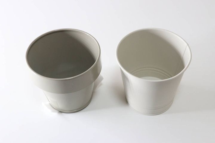 ダイソーの底面給水ポット（ベーシック）を分解する