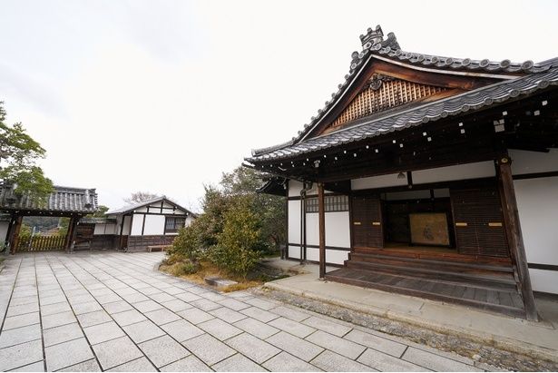 後水尾天皇が皇女多利宮を開基として創建した霊鑑寺(通常非公開)