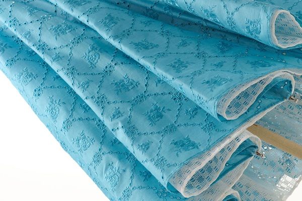 特殊な二重張り仕立ての日傘「ヴォワベール」前原光榮商店より数量限定で新発売