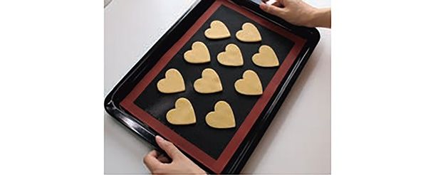 生地は焼く直前まで冷やしておく （C）きゅうり／KADOKAWA