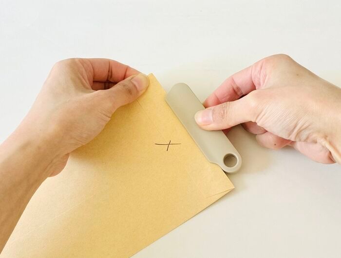 【セリア】やっと手に入った～♡SNSでバズった便利アイテム→ウワサどおり「サッ」と「シュッ」と快適でした♪